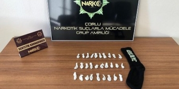 Uyuşturucuyu çatıdaki soba bacasına gizlemişler