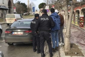 Edirne'de aranan şüpheli kısıtlama denetiminde yakalandı