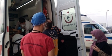 Sokağa çıkma kısıtlamasında ava giden kişinin tüfeğinden çıkan saçmalar arkadaşını yaraladı