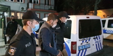 Bursa'da sokak ortasında karısını pompala tüfekle ağır yaralayan şüpheli yakalandı