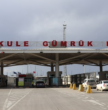 Kapıkule 2020'de 700 bin tırlık trafiği karşıladı