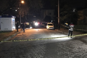 Kocaeli'de silahlı saldırıya uğrayan 2 kişi yaralandı