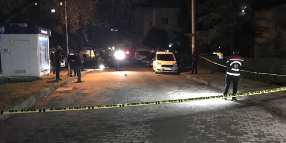 Kocaeli'de silahlı saldırıya uğrayan 2 kişi yaralandı