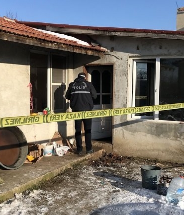 Edirne'de evde çıkan yangında bir kişi hayatını kaybetti