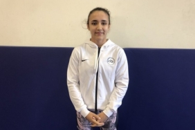 Altı yaşında güreşe başlayan milli sporcunun hedefi dünya şampiyonluğu