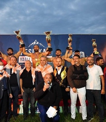 ali-gürbüz-feslikan