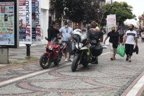 6E7B5ABD-E613-428C-B76B-B77AA4222A4A