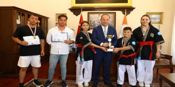 edirneli-sporculardan-buyuk-basari