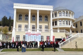 40-bin-ziyaretci-agirladi