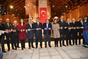 ekmekçizade-türbesi