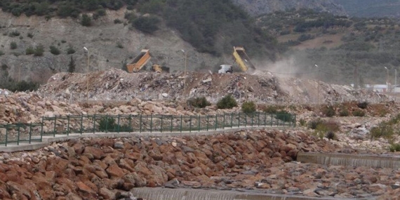 asbest-de-yikima-yol-acacak-deprem