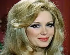 filiz akın