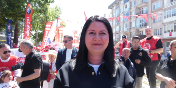 Akın’dan 1 Mayıs Alanından Silivri’ye Selam