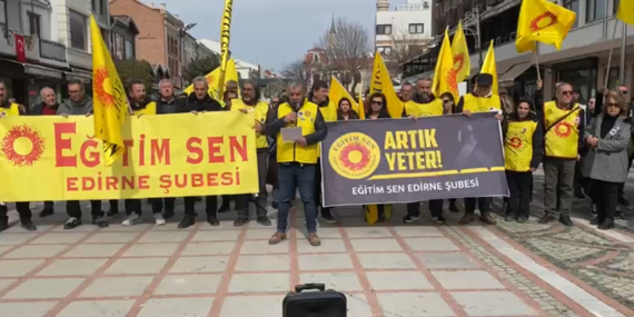 Öğretmenler ‘Şiddete Dur ‘ Dedi