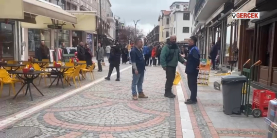 Saraçlar’da Masa Düzeni Tartışma Yarattı